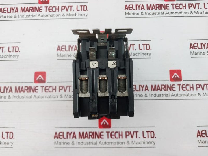 Cutler-hammer C25Fne360 Series A1 Contactor, 60 Amp, 24V, 50/60Hz