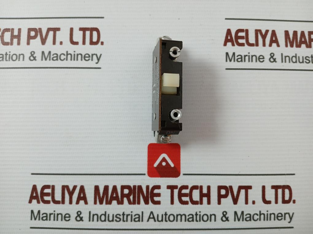 Cutler-hammer C320Ka1 Auxiliary Contact 600V