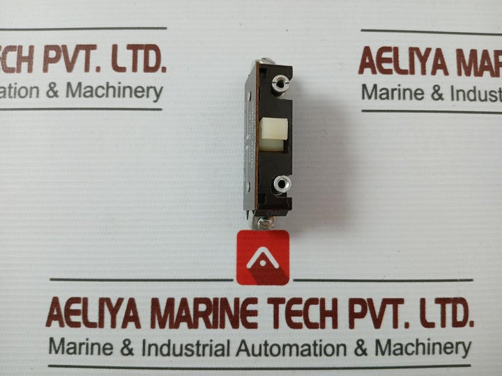 Cutler-hammer C320Ka1 Auxiliary Contact 600V
