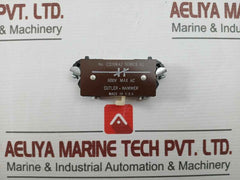 Cutler-hammer C320Ka2 600V Max Ac Auxiliary Contact Block With New Condition