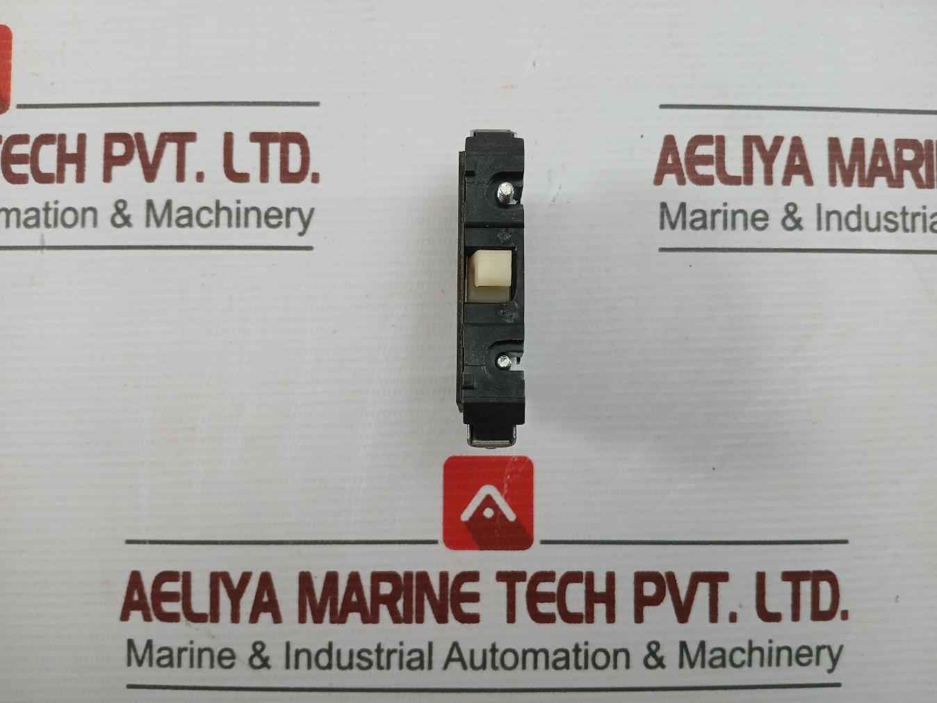 Cutler-hammer C320Ka2 600V Max Ac Auxiliary Contact Block With New Condition