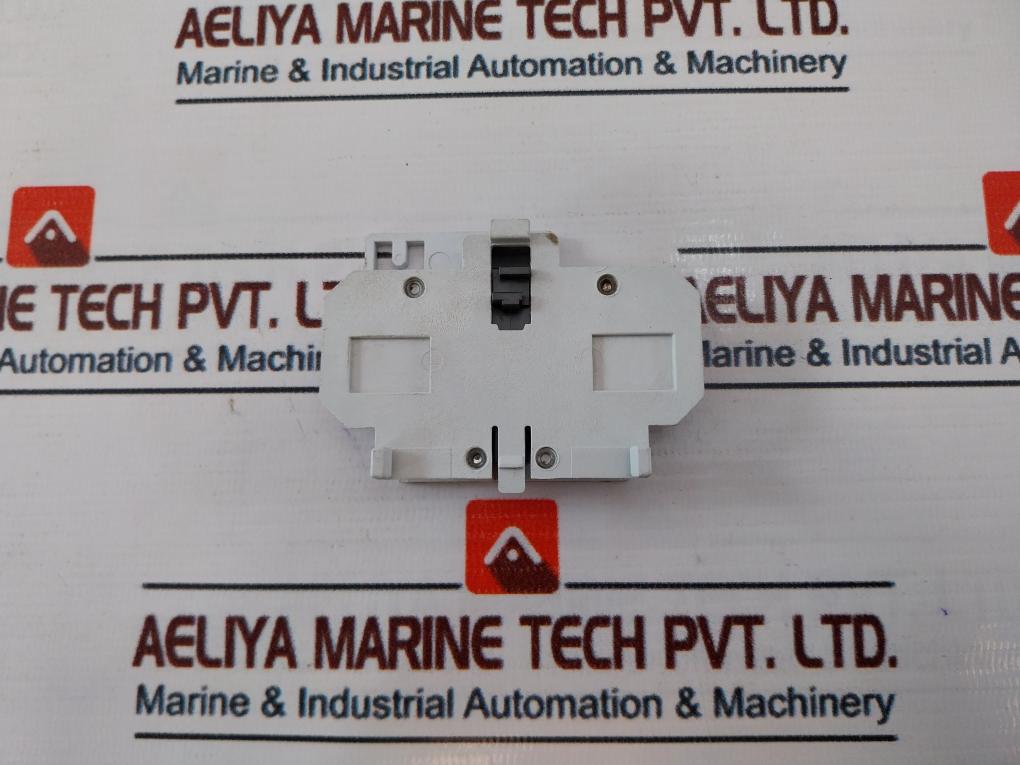 Cutler-hammer C320Kgs3 Auxiliary Contact