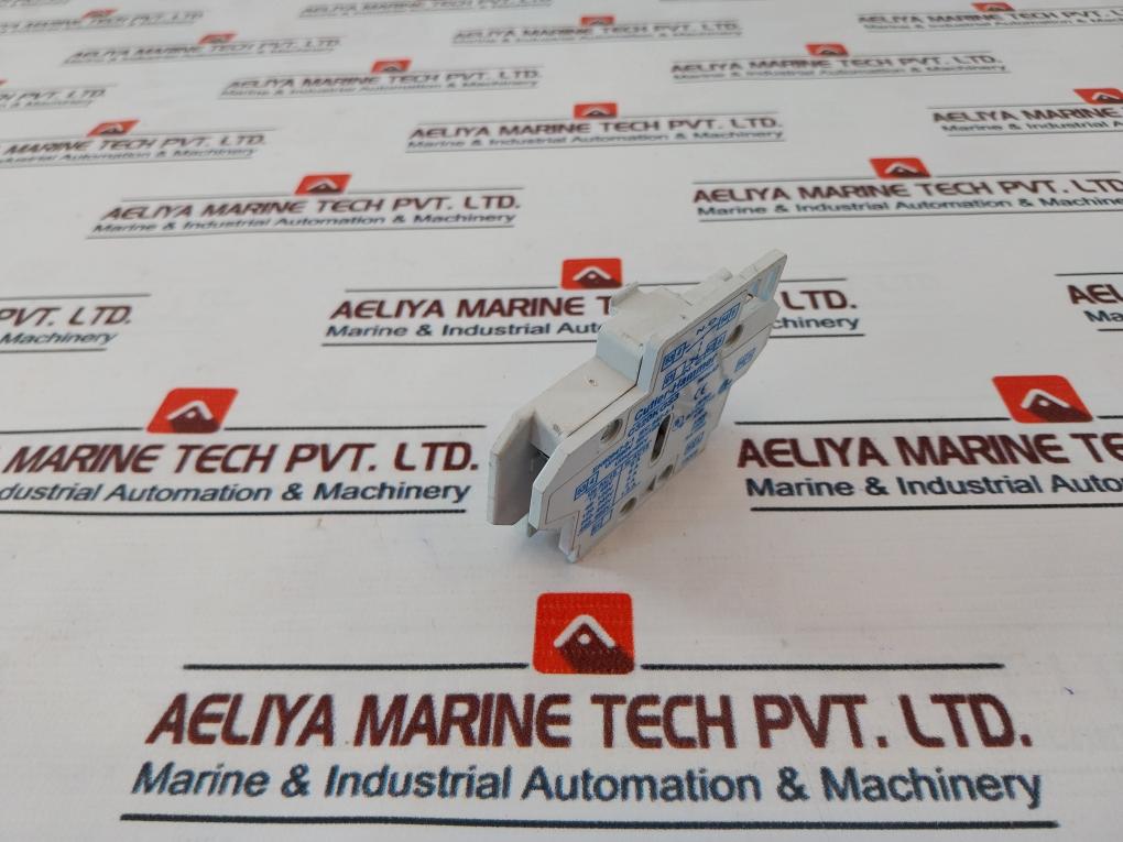 Cutler-hammer C320Kgs3 Auxiliary Contact