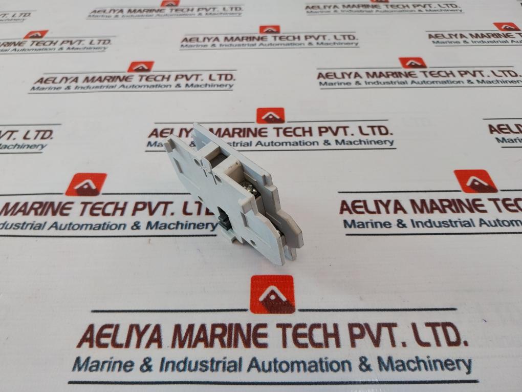 Cutler-hammer C320Kgs3 Auxiliary Contact