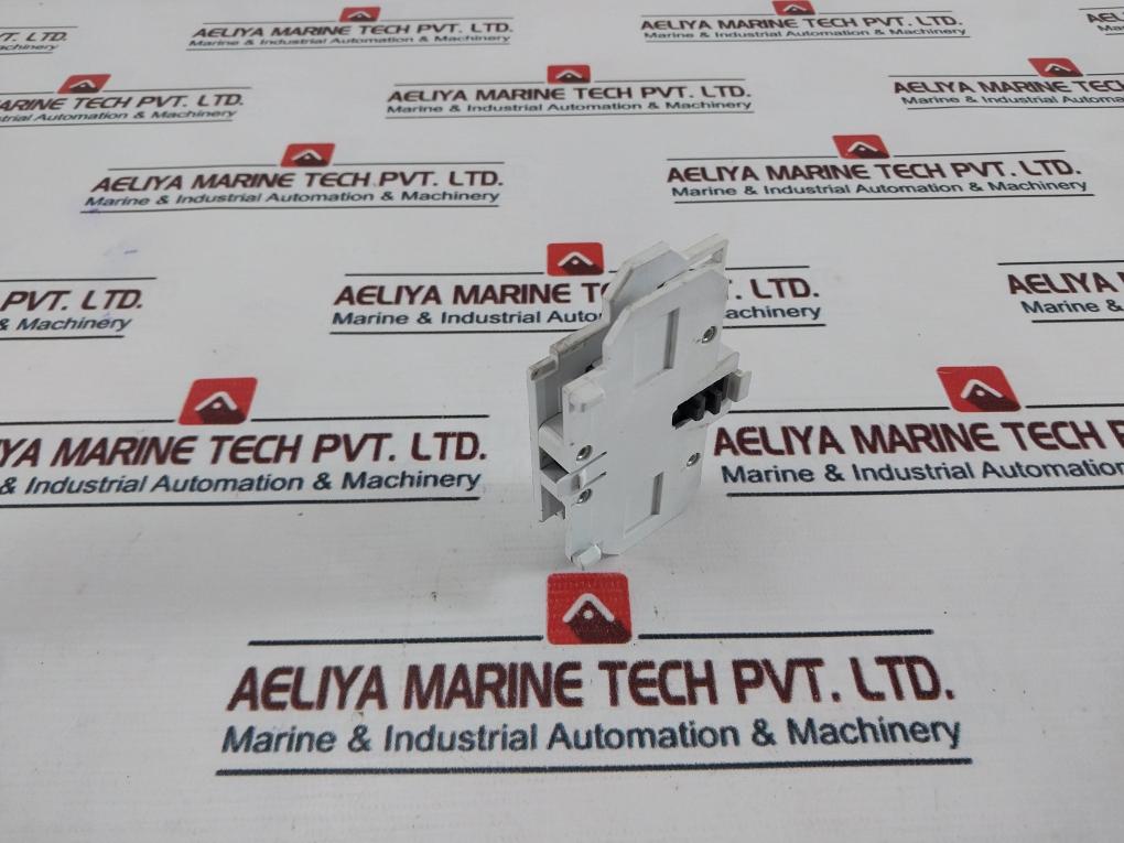 Cutler-hammer C320Kgs3 Auxiliary Contact Block Ser A2