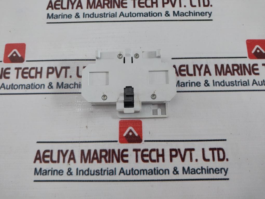 Cutler-hammer C320Kgs3 Auxiliary Contact Block Ser A2