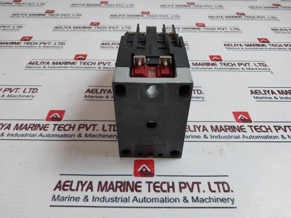 Cutler-hammer D23mb Type M Relay With Rear Poles D26mpr,d26mpl,d26mps,d26mpf