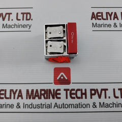 Cutler-hammer E30Ag Compact Push Button