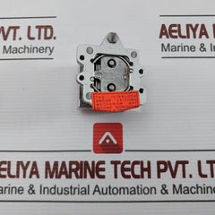 Cutler-hammer E30Ag Compact Push Button