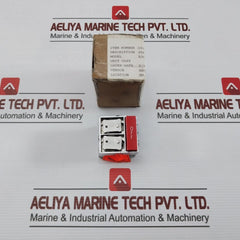 Cutler-hammer E30Ag Compact Push Button