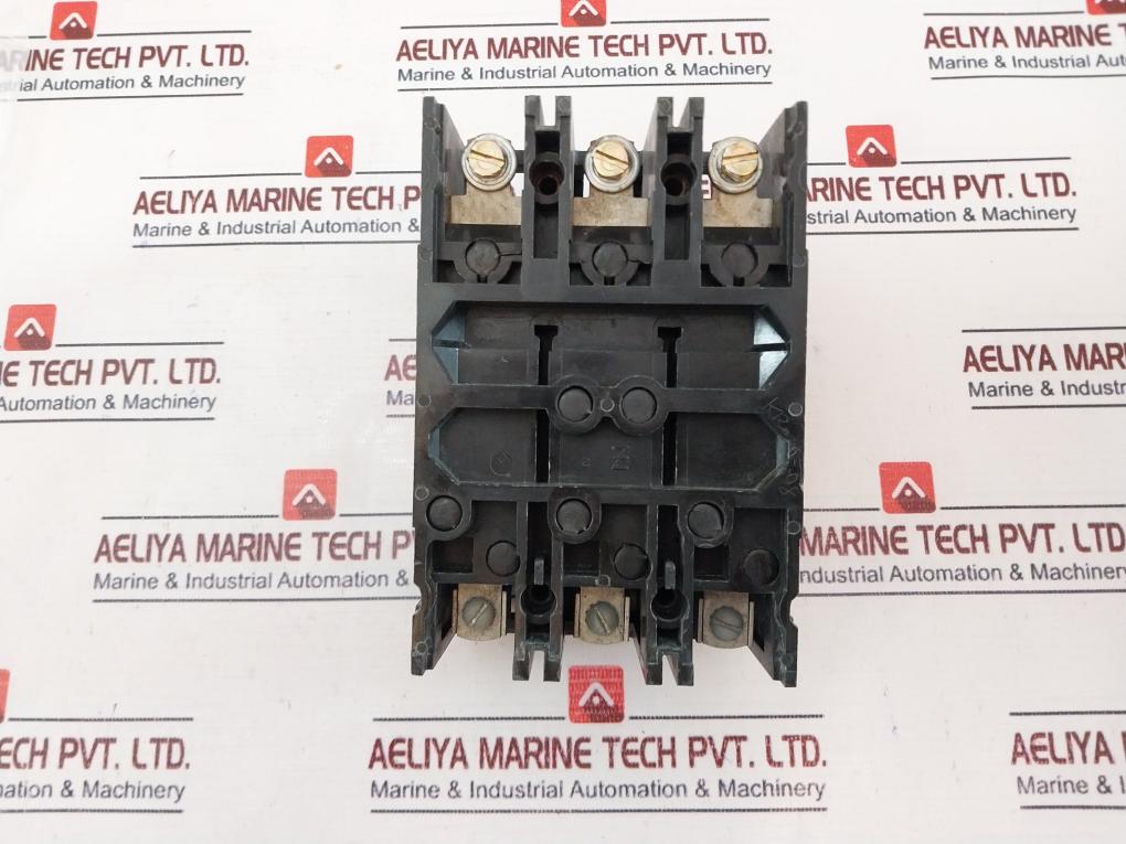 Cutler-hammer Ec3050 Circuit Breaker 3 Pole Unit