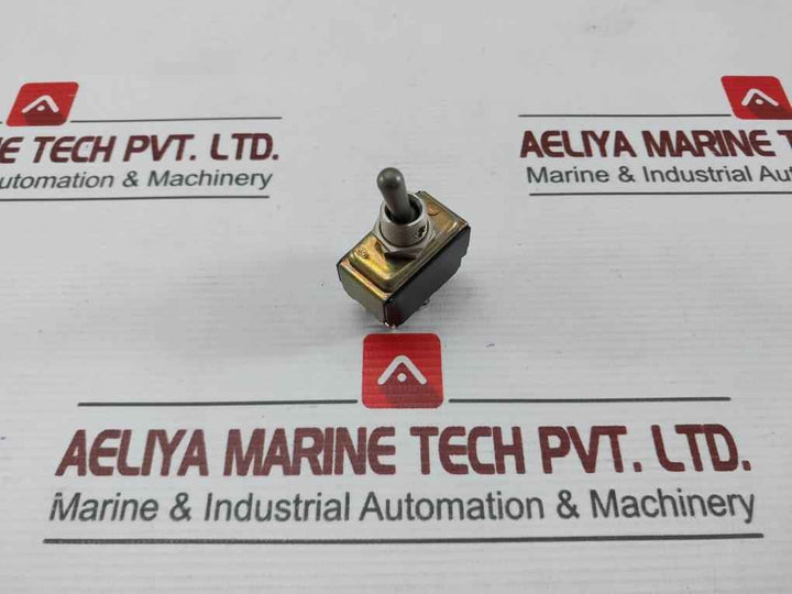 Cutler-hammer St52R Toggle Switch