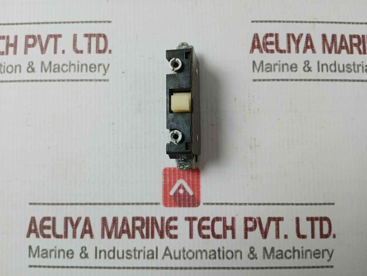 Cutler-hammer C320Ka1 Auxiliary Contact New