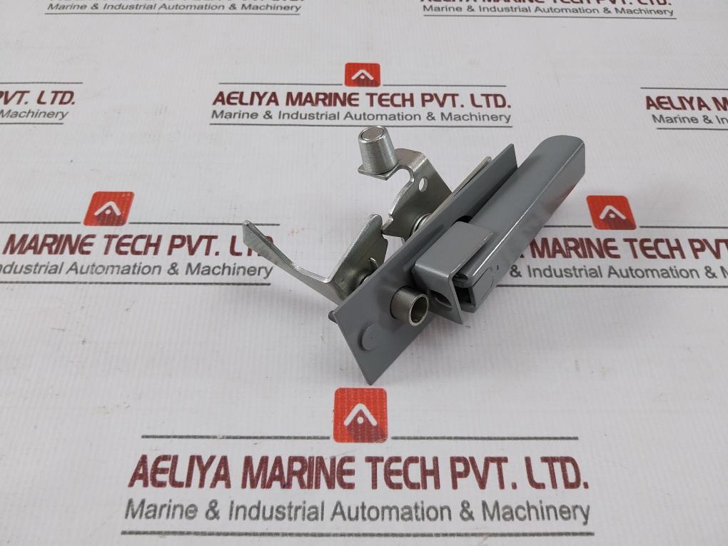 Cutler-hammer C360Kj4 Safety Door Interlock Switch Series A2 4 Inch