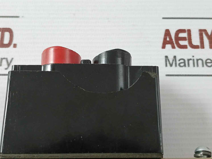 Cutler Hammer 86-353 Pushbutton Element