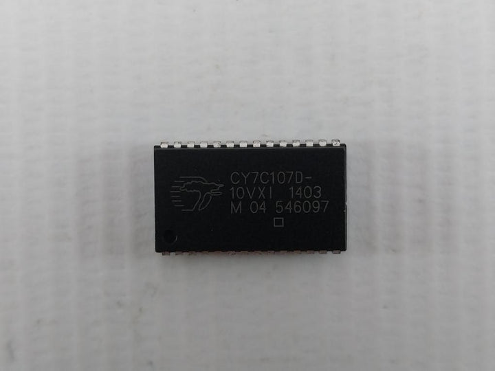 Cypress Cy7C107D-10Vxi Static Ram Integrated Circuit (1 Lot=127 Pcs)