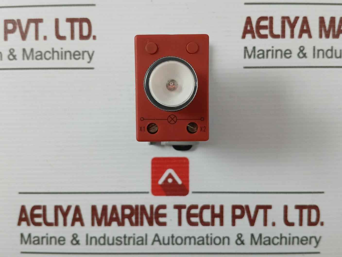 Cz Cz0202-6R2 Base Mounted Contact Block With Light