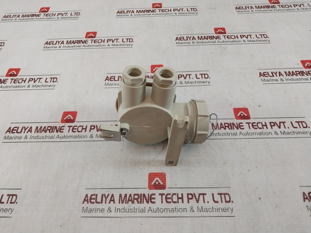 Czks202-3 Socket With Switch 1144/2/Fs 250V 10A