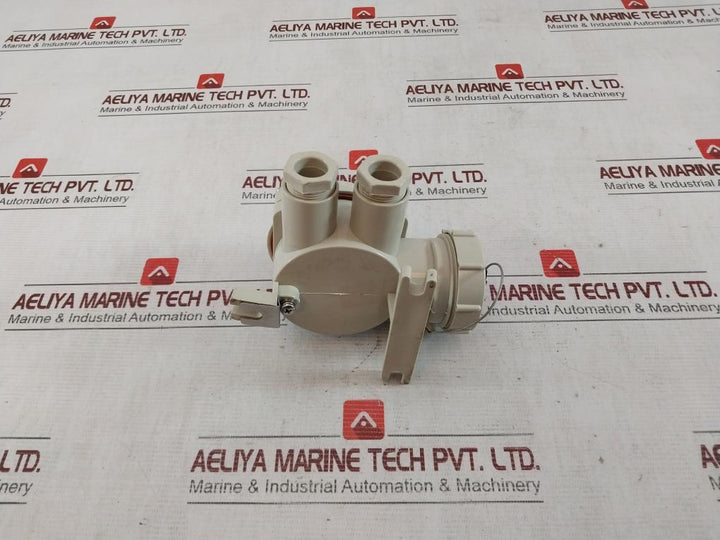 Czks202-3 Socket With Switch 1144/2/Fs 250V 10A