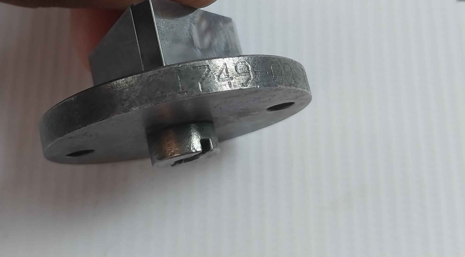 D-684 21749-00 Id 1 Cnc Punch Press Tool N568