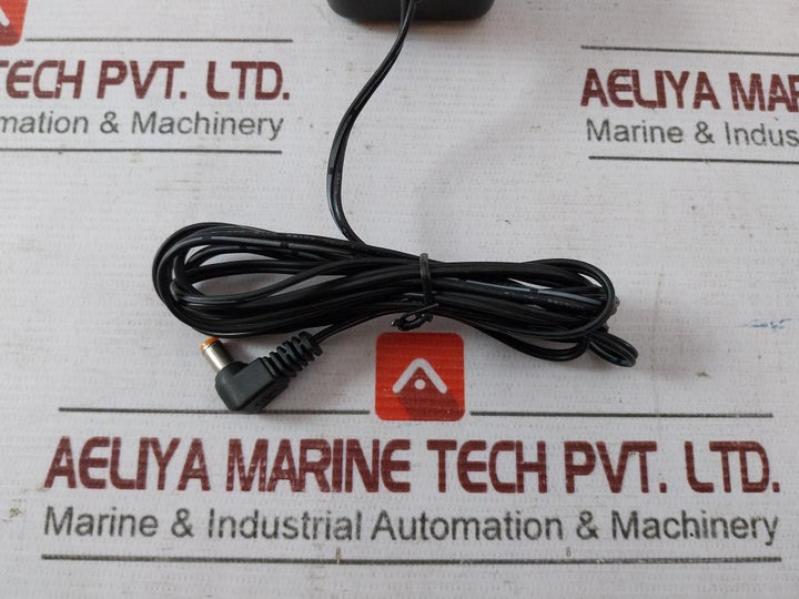 D-link Am-0751000V Ac/Dc Adapter 220-240V-50Hz 120Ma 0607C