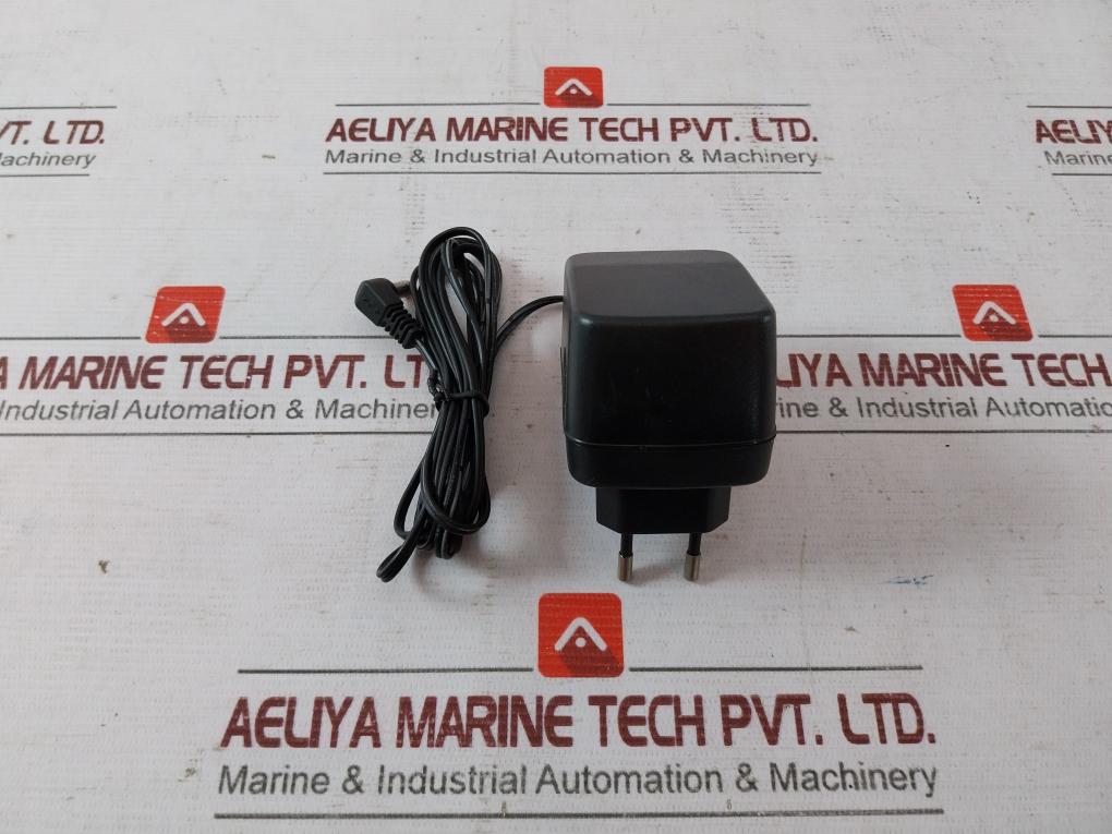 D-link Am-0751000V Ac/Dc Adapter 220-240V-50Hz 120Ma 0607C