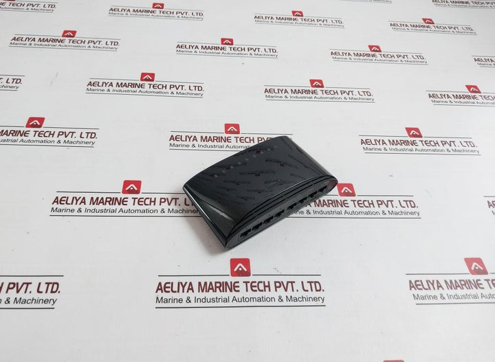 D-link Des-1008D 8-port Fast Ethernet Switch Ees1008Db...L1E, Cs07370 H/W Ver:L1