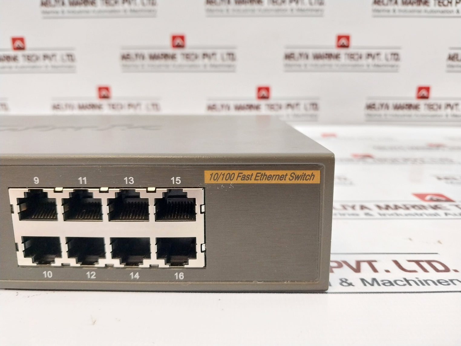 D-link Des-1016d 16-port Fast Ethernet Unmanaged Desktop Switchmanufacturer: D-link (India) Limited