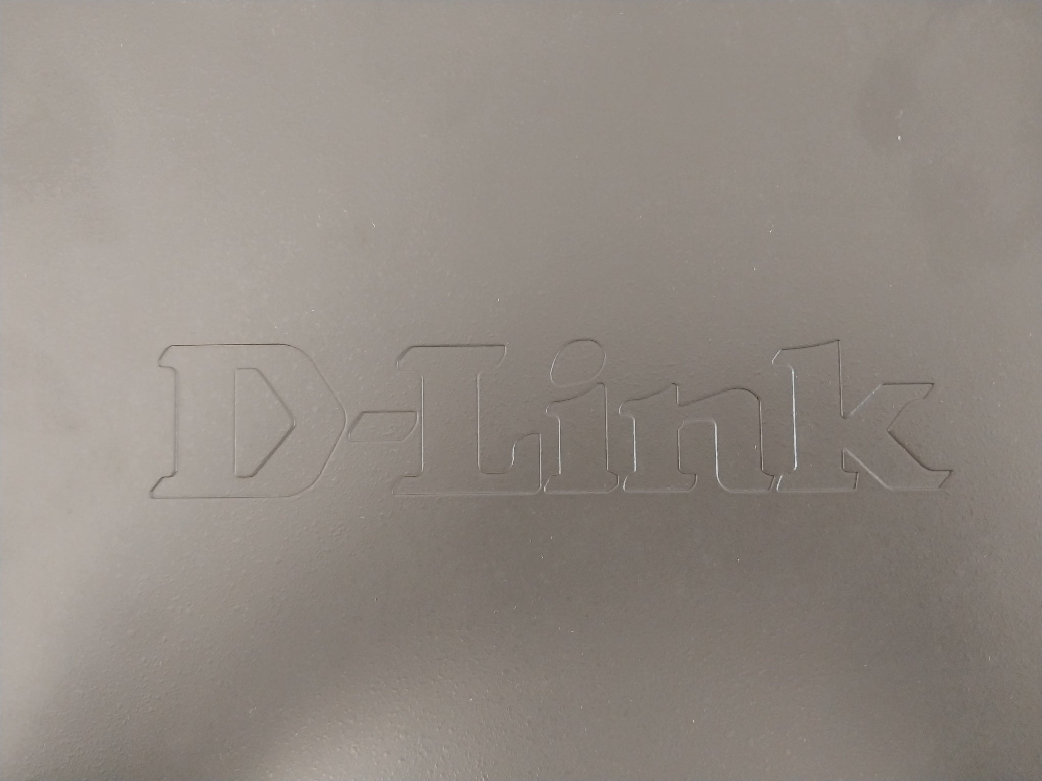 D-link Des-1016d 16-port Fast Ethernet Unmanaged Desktop Switchmanufacturer: D-link (India) Limited