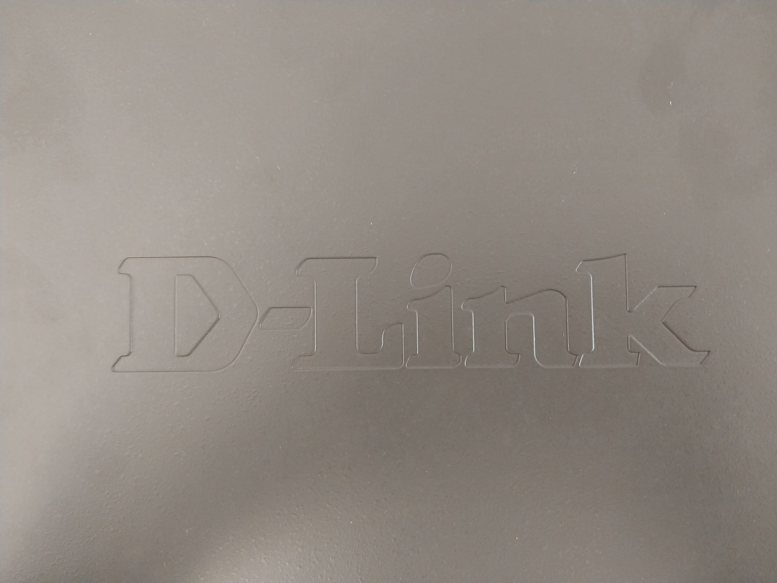 D-link Des-1016d 16-port Fast Ethernet Unmanaged Desktop Switchmanufacturer: D-link (India) Limited