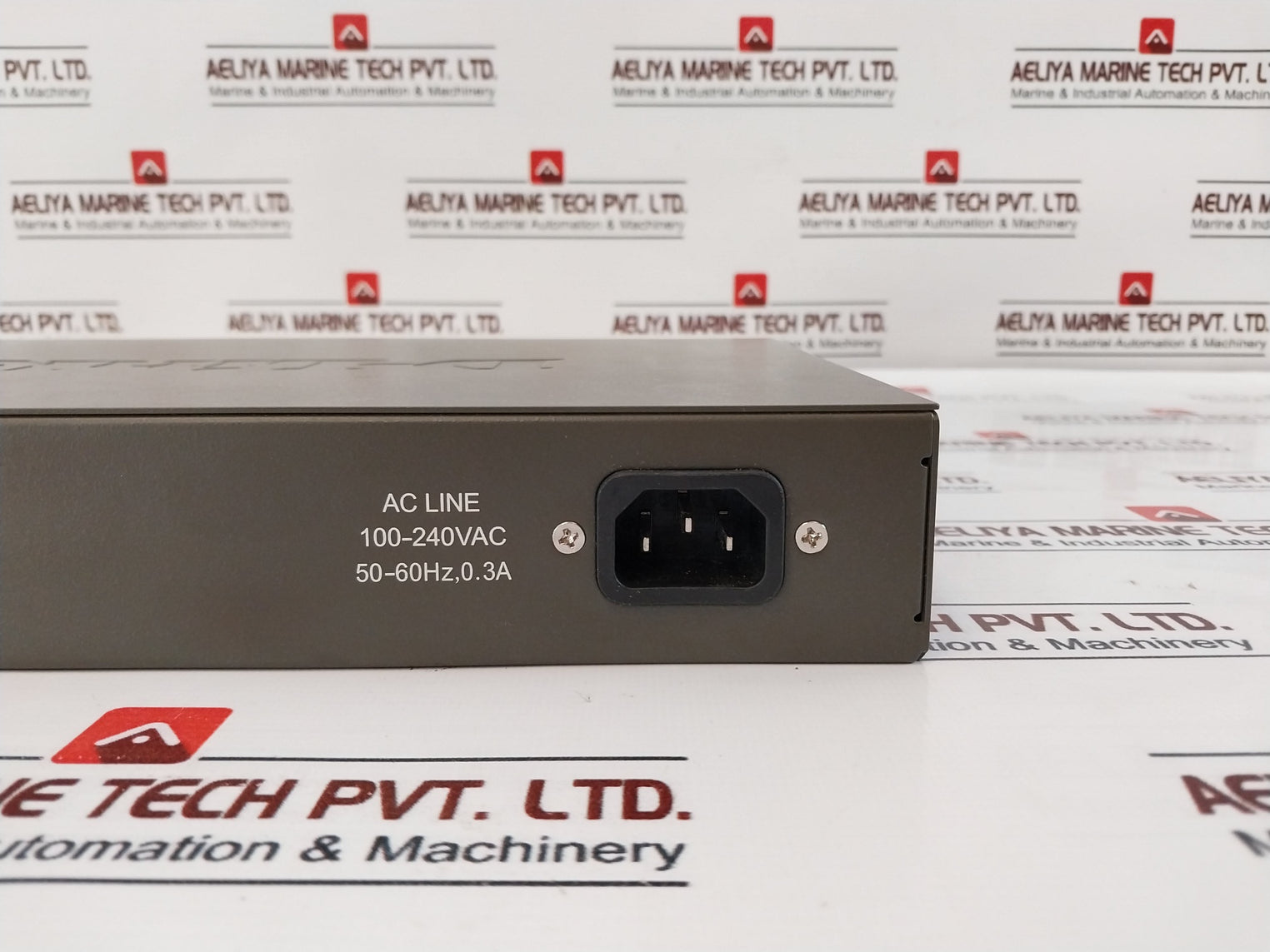 D-link Des-1016d 16-port Fast Ethernet Unmanaged Desktop Switchmanufacturer: D-link (India) Limited