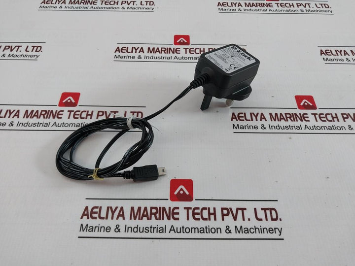 D-link Mu03B5050055-b2 I.T.E Adapter Power Supply Charger 100-240V 50/60Hz 0.15A
