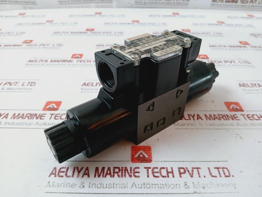 Daesung Nachi Ss-g01-e3X-r-c230 Solenoid Hydraulic Directional Control Valve 6X0