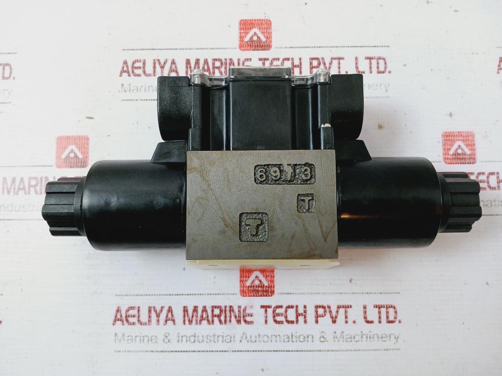 Daesung Nachi Ss-g01-e3X-r-c230 Solenoid Hydraulic Directional Control Valve 6X0