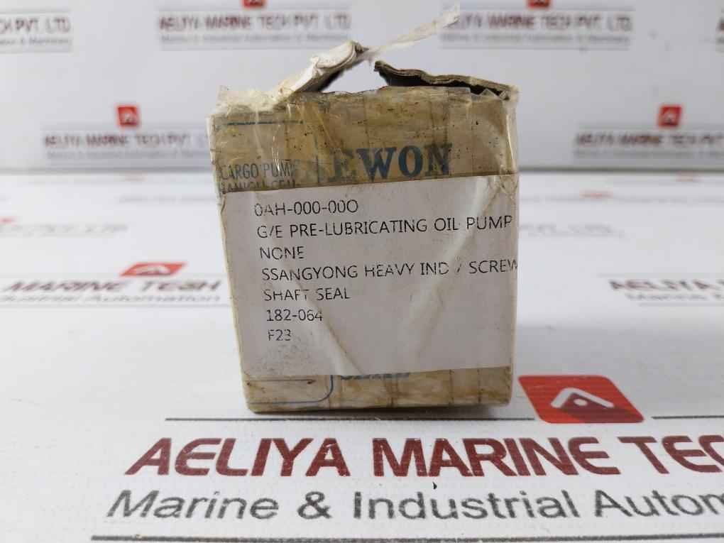 Daewon 182-064 Mechanical Shaft Seal Set For G/E Pre-lubricating Oil Pump