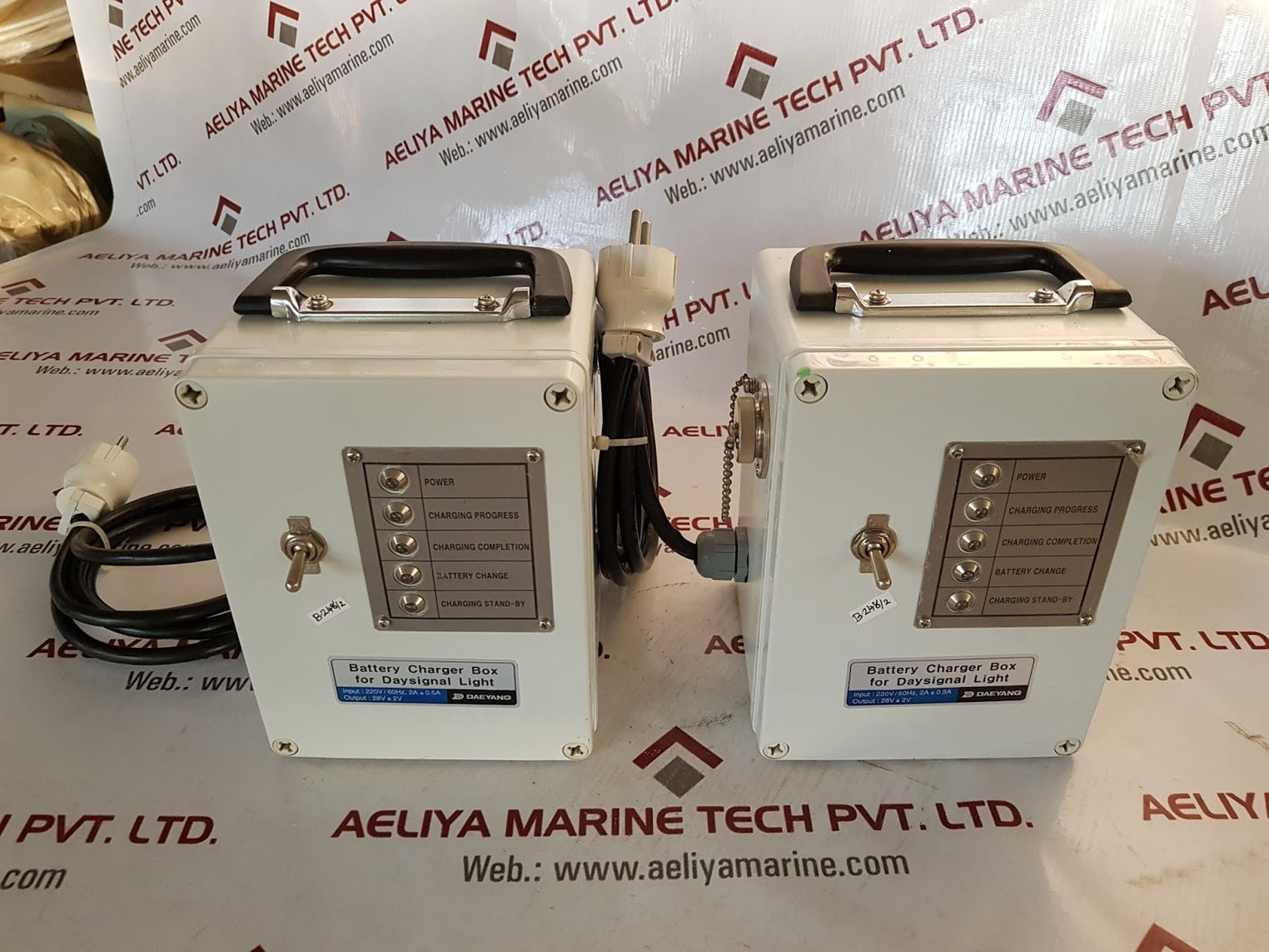 Daeyang Dds-84Abc Battery Charger Box F/ Daysignal Light