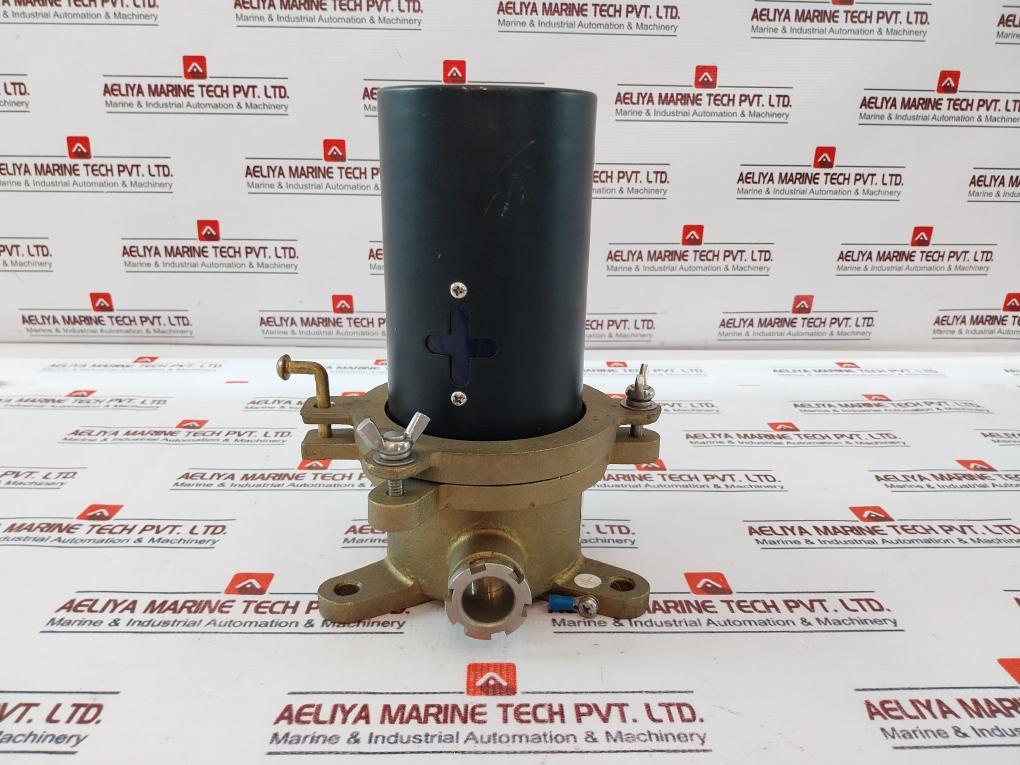 Daeyang Electric Is40-20bncb Panama Steering Light, Ac220v, 40w, Ip56