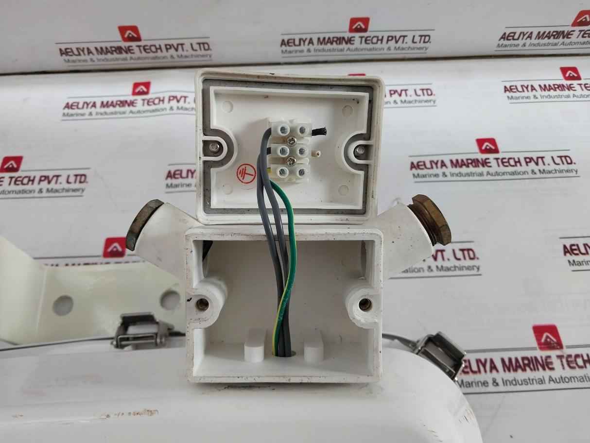 Daeyang Pf50L-550Uwcfc60 Led Flood Light For Marine Use Ac 100-240V 50/60Hz 50W