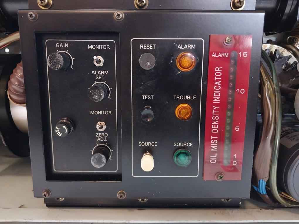 Daihatsu Md-9S Oil Mist Detector Ac100/220V 0.6A (Without Buzzer) (Not Working)