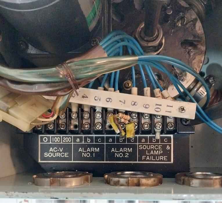 Daihatsu Md-9S Oil Mist Detector Ac100/220V 0.6A (Without Buzzer) (Not Working)