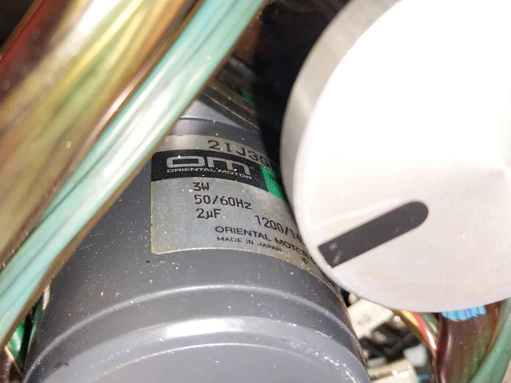 Daihatsu Md-9S Oil Mist Detector Ac100/220V 0.6A (Without Buzzer) (Not Working)