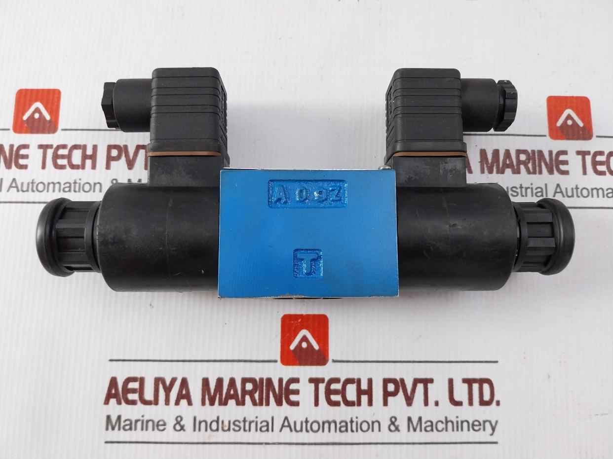 Damcos Sa-g01-e3X-c230-31Es Solenoid Operated Directional Control Valve 220V