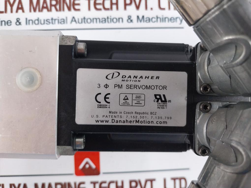 Danaher Motion Akm21C-anb2Db00 3 ɸ Pm Servomotor Class F Ip54