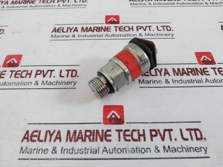 Danfoss 060g1349 Pressure Sensor 0 To 250 Bar 10-30 V Dc Supply&nbsp;
