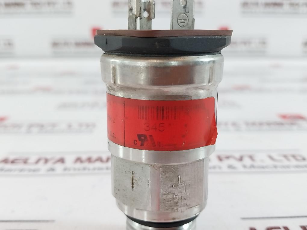 Danfoss 060g1349 Pressure Sensor 0 To 250 Bar 10-30 V Dc Supply&nbsp;