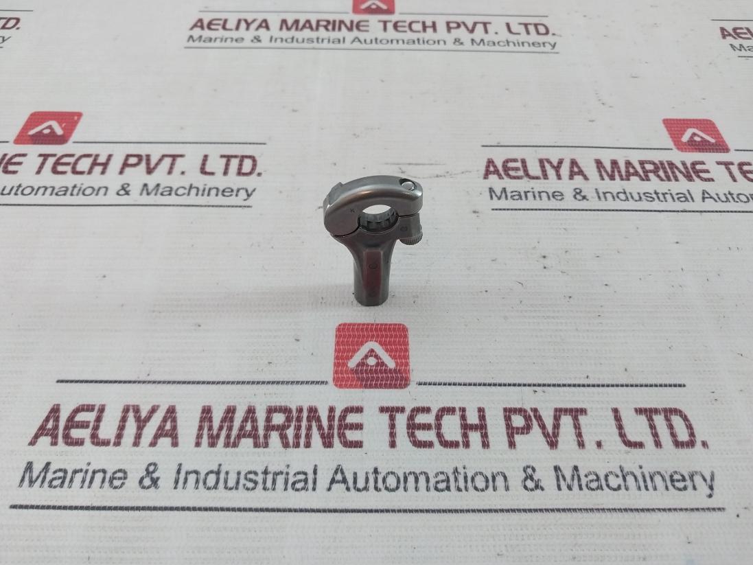 Danfoss 11107587 Base-black Knob-nut Or Lever With Clamp