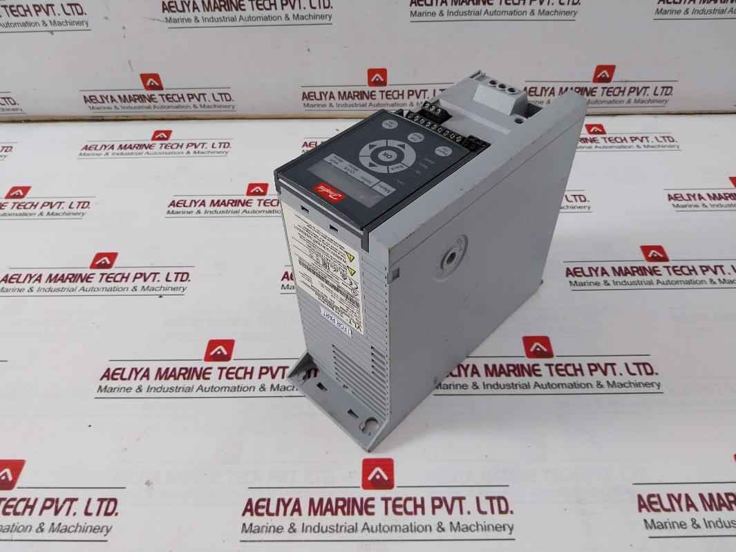 Danfoss 131L9866 Hvac Basic Drive Frequency Inverter 50/60Hz 8.3A (Not Working)