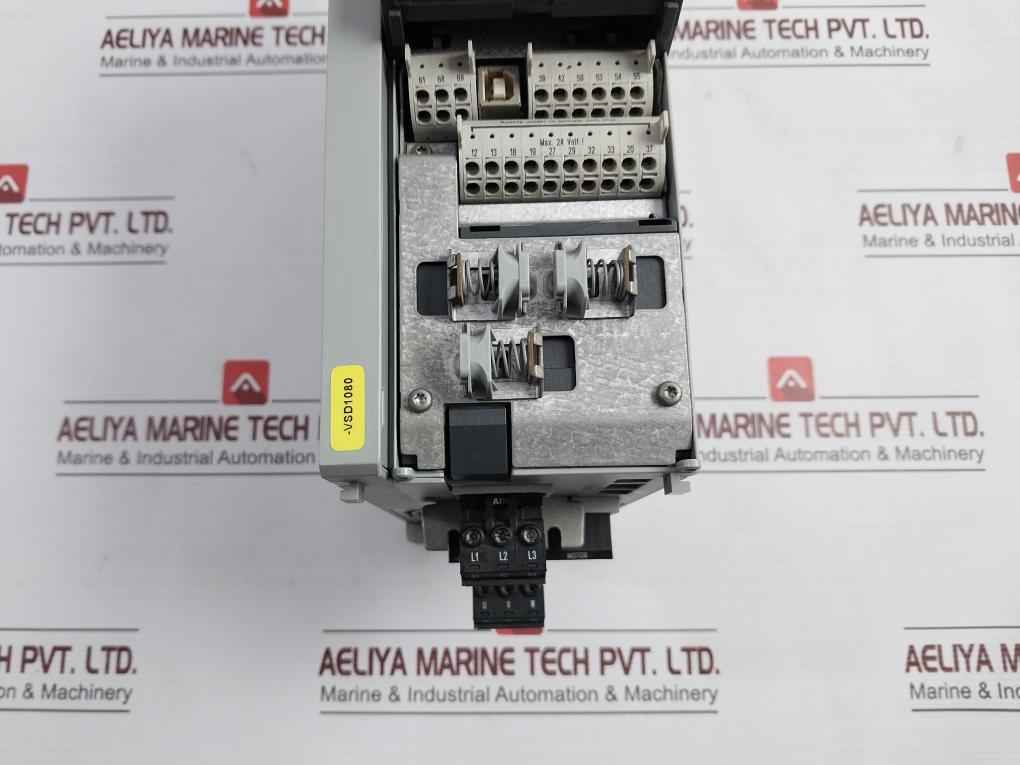 Danfoss 131N7694 Frequency Converter Aqua Drive 3X380-480V 50/60Hz 6.5/5.7A Ip20