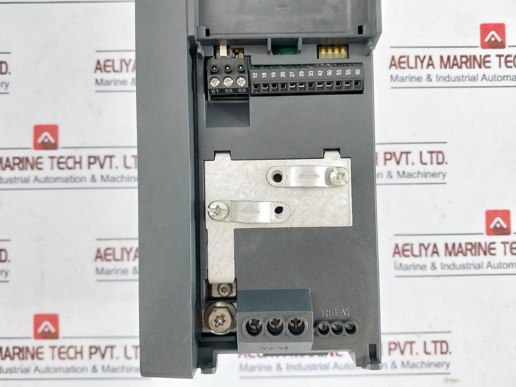 Danfoss 132f0030 Vlt Micro Drive Fc-051p7k5t4e20h3bxcxxxsxxx 7.5 Kw 10 Hp