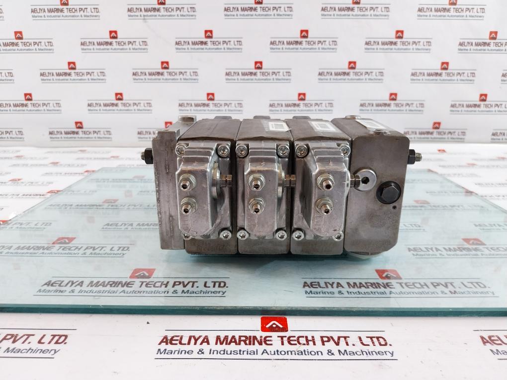 Danfoss 159H8209 Pvg Proportional Valve 157B4033 11-32 Vdc